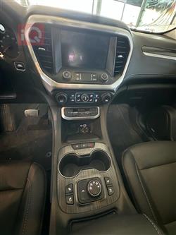 جی ئێم سی ئەکادیا